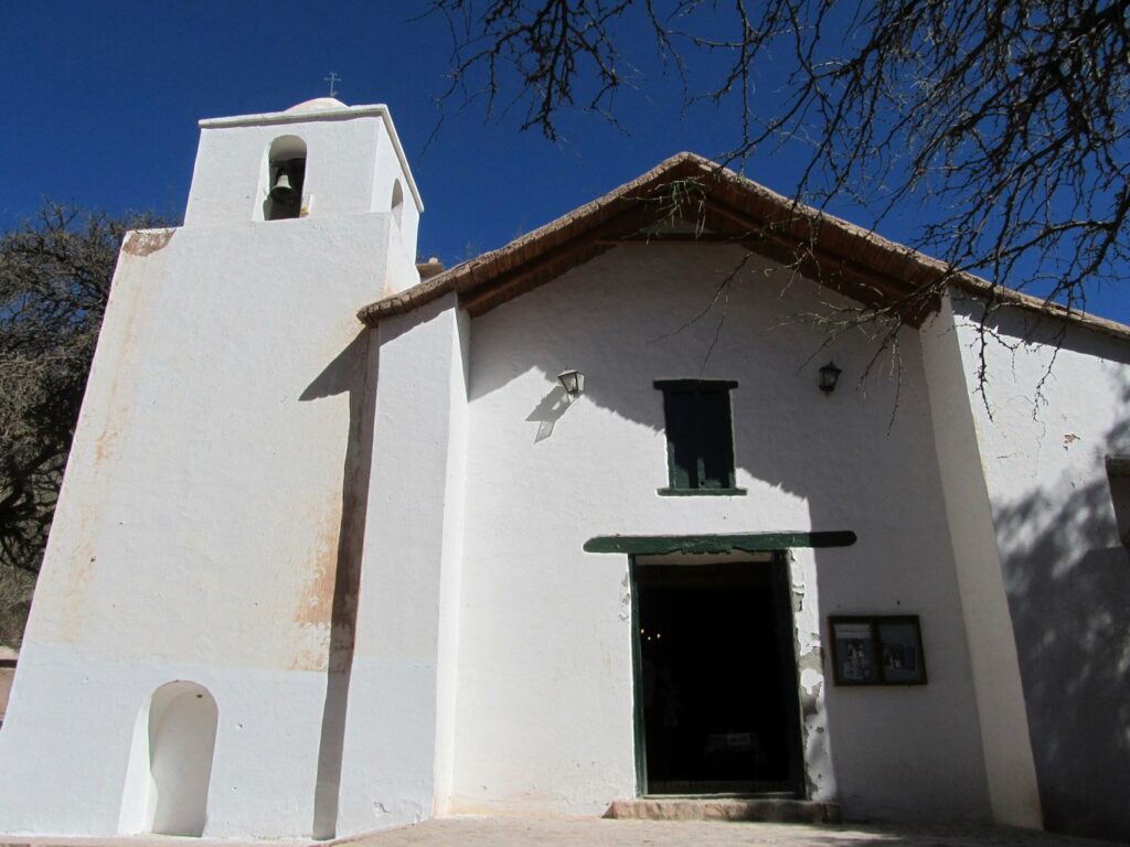 Purmamarca: la Iglesia de Santa Rosa