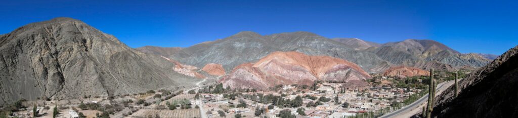 Purmamarca: el Cerro de los Siete Colores (la Montagne aux Sept Couleurs)