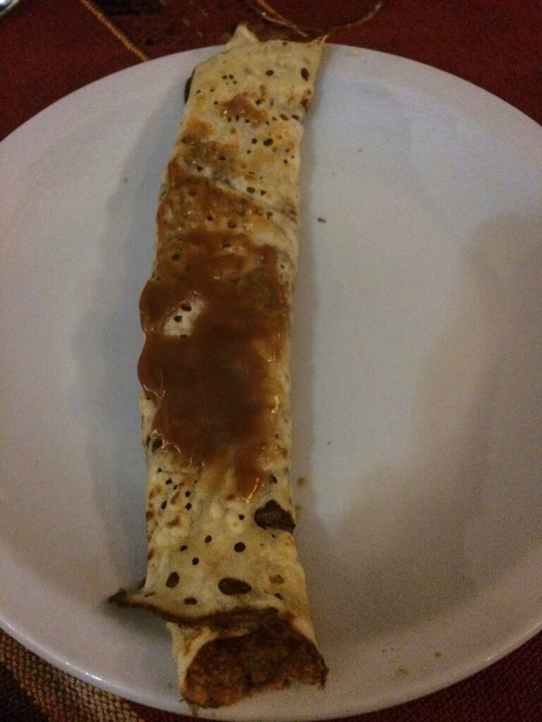 Humahuaca: une crêpe au "dulce de leche" (une confiture de lait très sucrée). Délicieux !