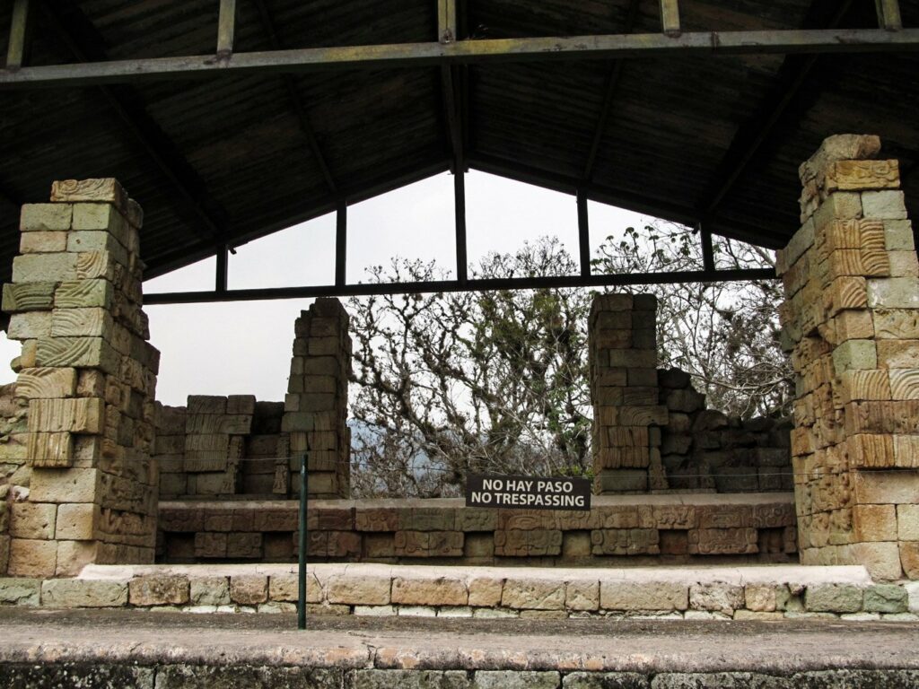 Copan
