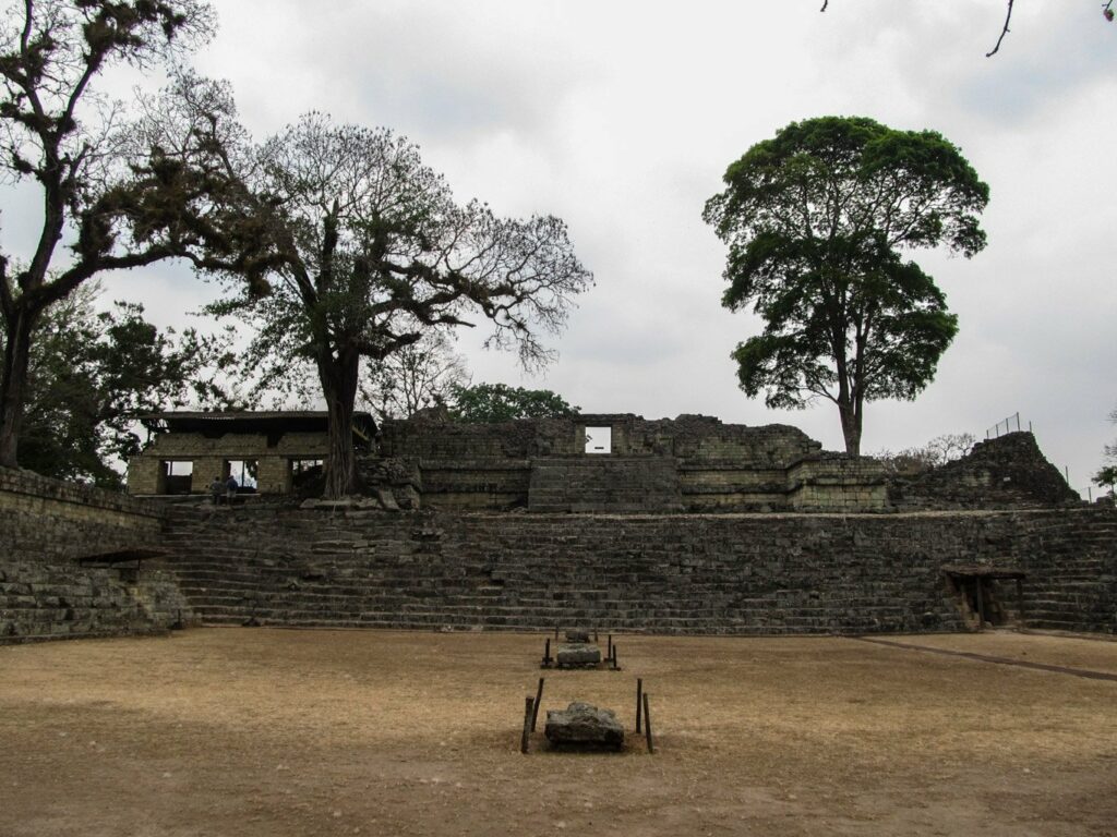 Copan