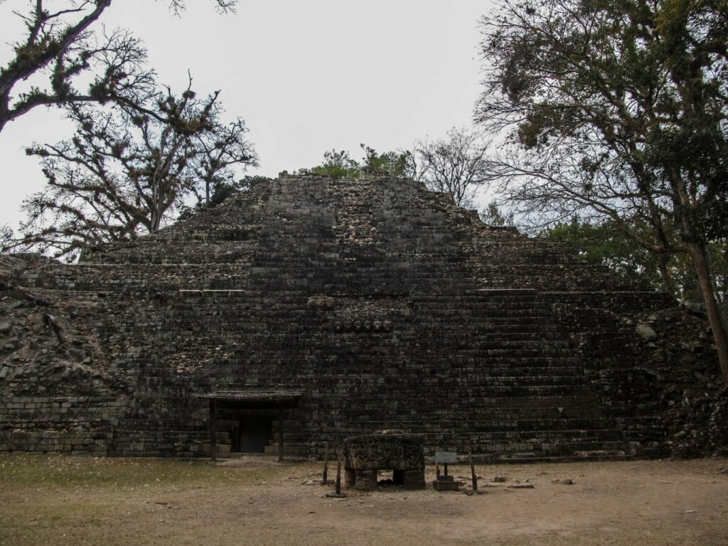 Copan