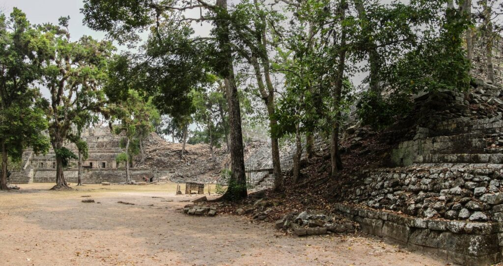 Copan