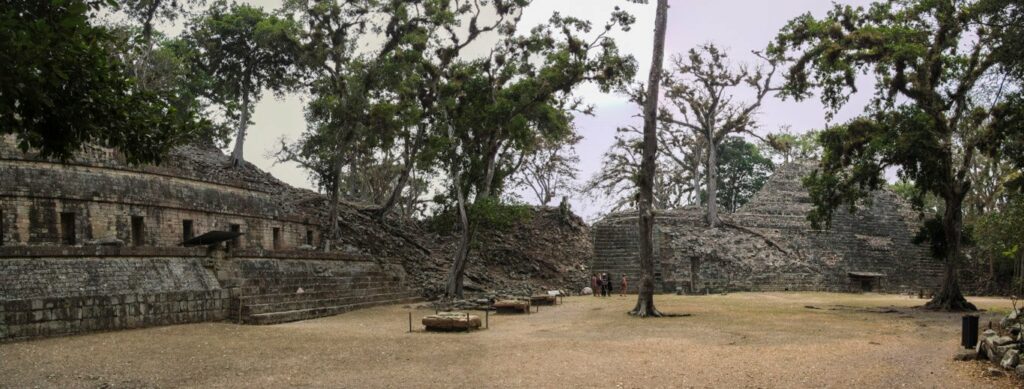 Copan