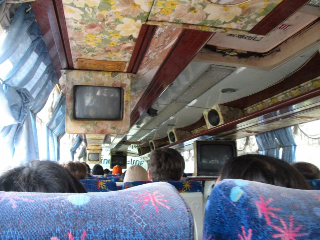 Trajet de Luang Prabang à Vientiane: le bus VIP!