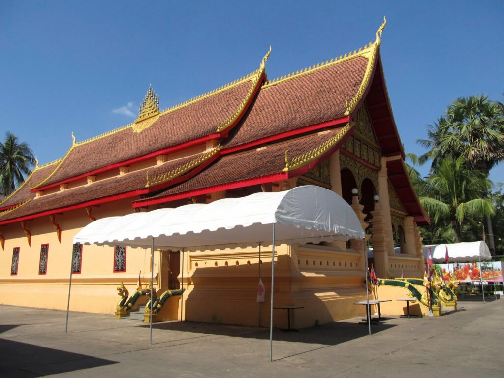 Vientiane: le temple Vat Ong Teu