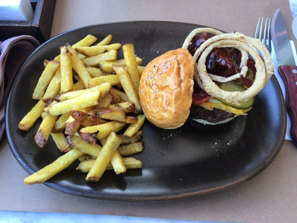 Cusco: hamburgesas sur la Plaza de Armas
