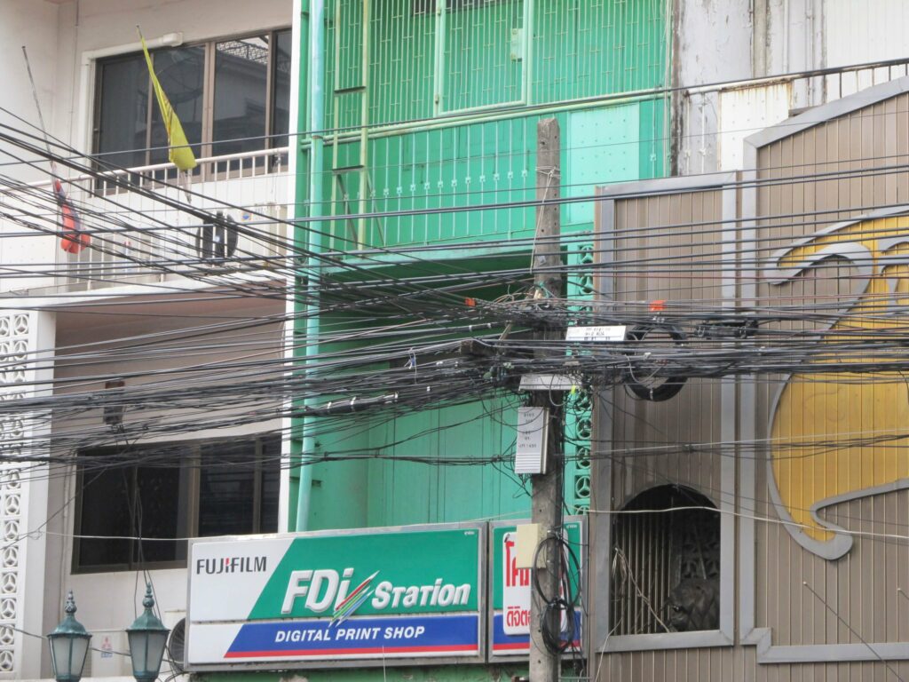 Bangkok: il y a du fil! Cela vous parait irréel? Eh bien, vous n'avez encore rien vu...