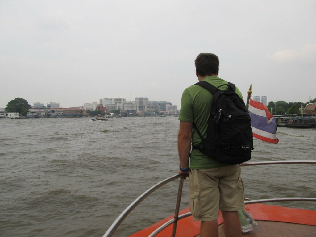 Bangkok: Mister J sur un bateau-bus