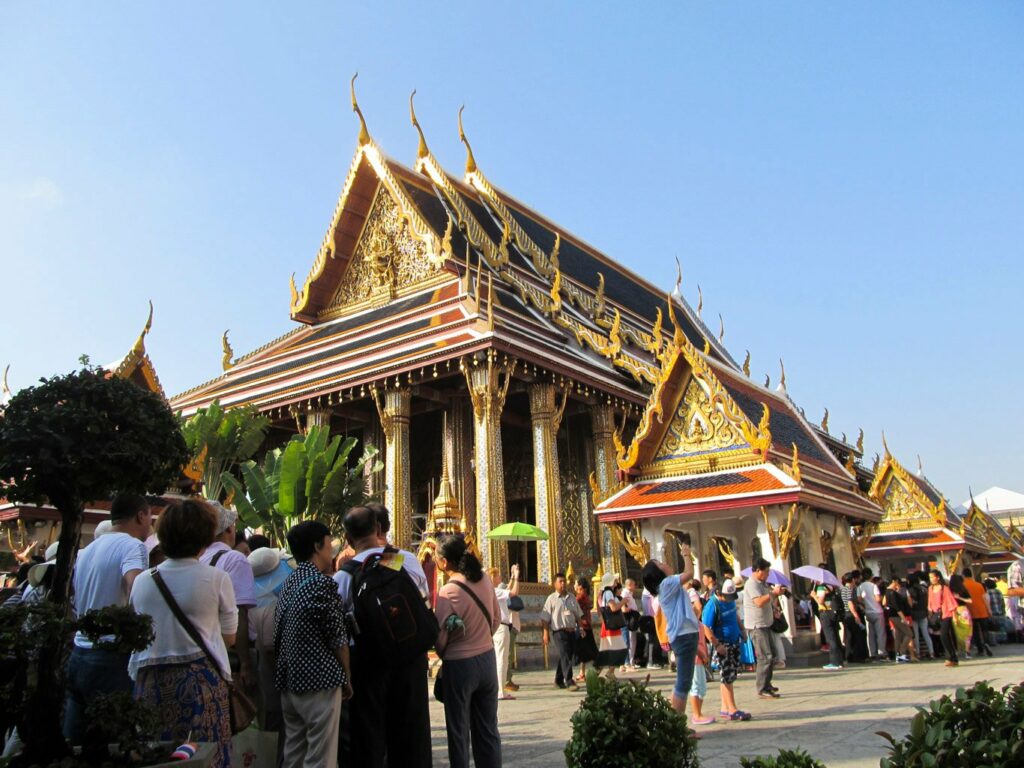 Bangkok: des groupes de Chinois, en veux-tu? En voilà! Et nous ne sommes qu'à l'ouverture!!