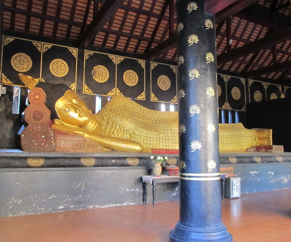 Chiang Mai: temple Wat Chedi Luang
