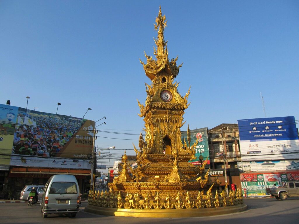 Chiang Rai: l'horloge kitsch