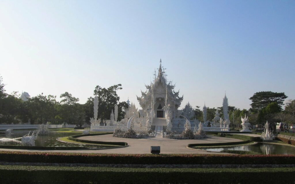 Chiang Rai: le Wat Rong Khun, le temple blanc.