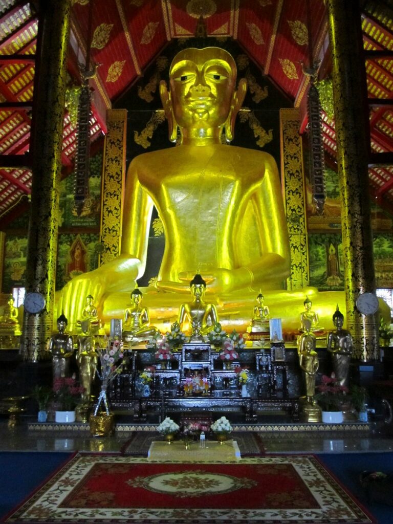 Chiang Rai: le temple Wat Jet Yod