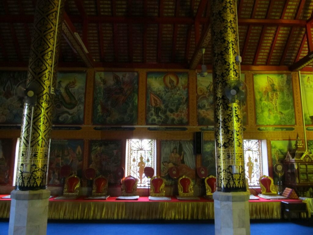 Chiang Rai: le temple Wat Jet Yod